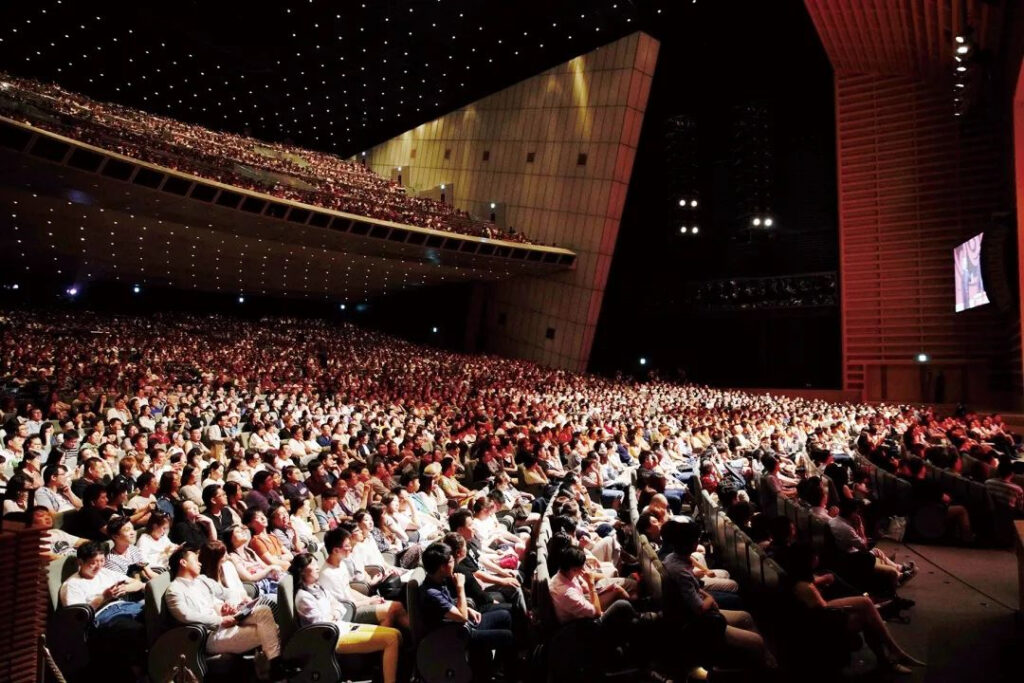 2-1-1024x683 中国の有名な芸能団体「徳雲社」 名古屋公演にて送迎業務を担当